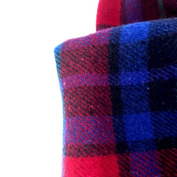 Pendleton virgin wool plaid blanket - Defects - Picture 5 of 10